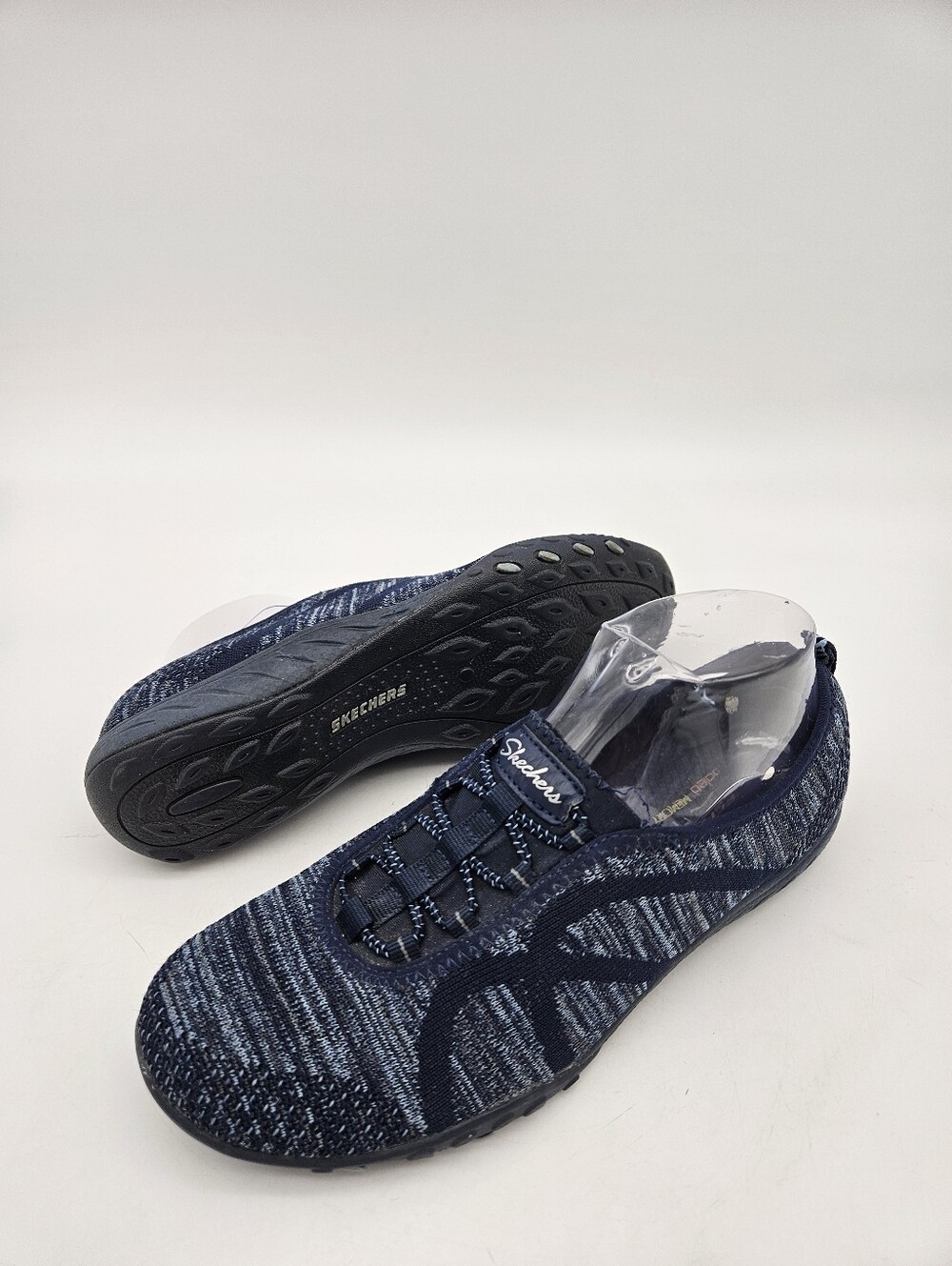 SKECHERS Women’s Air Cooled Memory Foam SN 23232 Size 8.5 Navy Blue